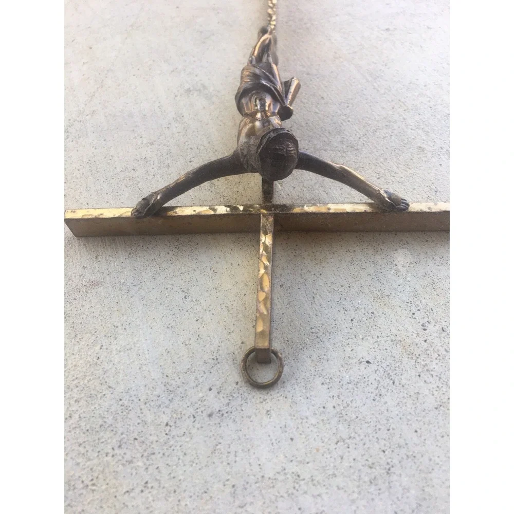 N/A vintage hanging
